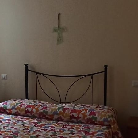 La Casa Di Ermelinda Bed and Breakfast Reggio di Calabria Buitenkant foto