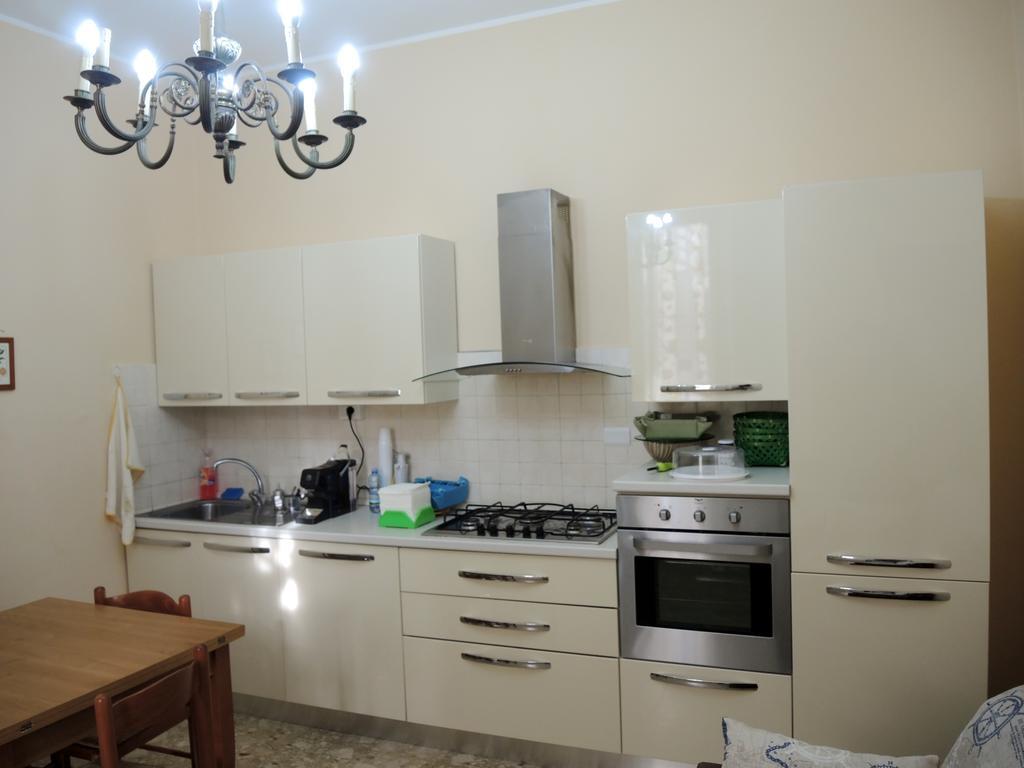 La Casa Di Ermelinda Bed and Breakfast Reggio di Calabria Buitenkant foto