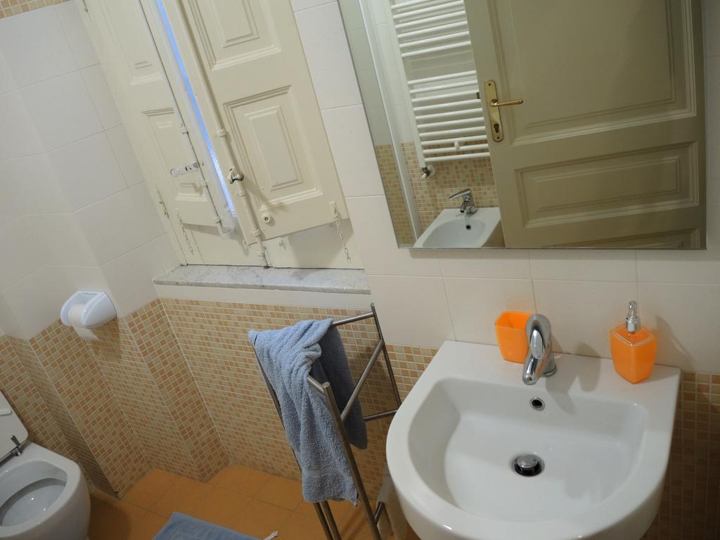 La Casa Di Ermelinda Bed and Breakfast Reggio di Calabria Buitenkant foto