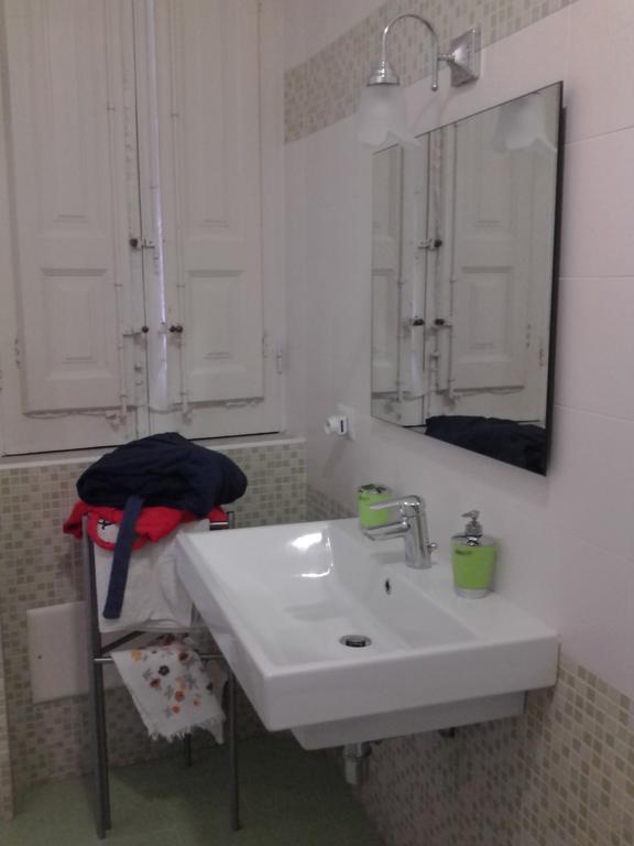 La Casa Di Ermelinda Bed and Breakfast Reggio di Calabria Buitenkant foto