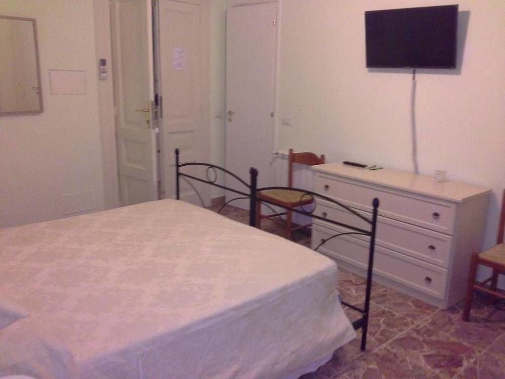 La Casa Di Ermelinda Bed and Breakfast Reggio di Calabria Buitenkant foto