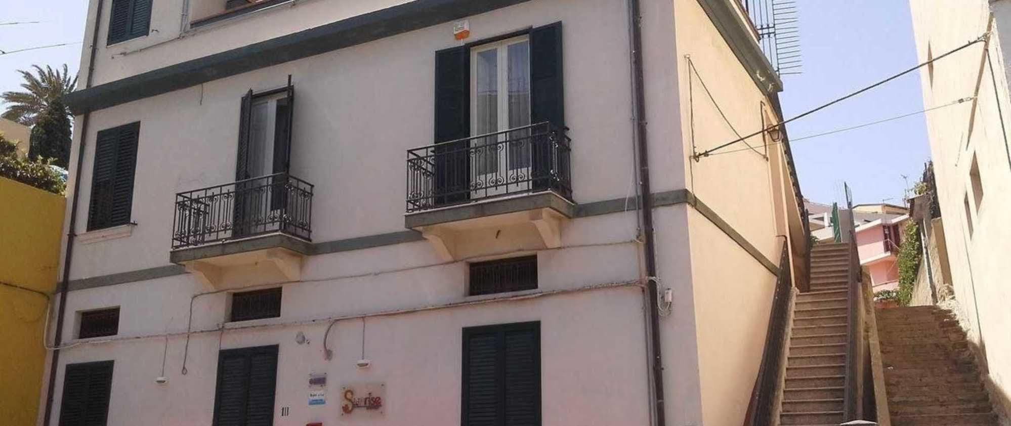La Casa Di Ermelinda Bed and Breakfast Reggio di Calabria Buitenkant foto